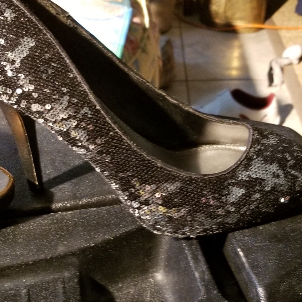 Heeled Shoes size 8m